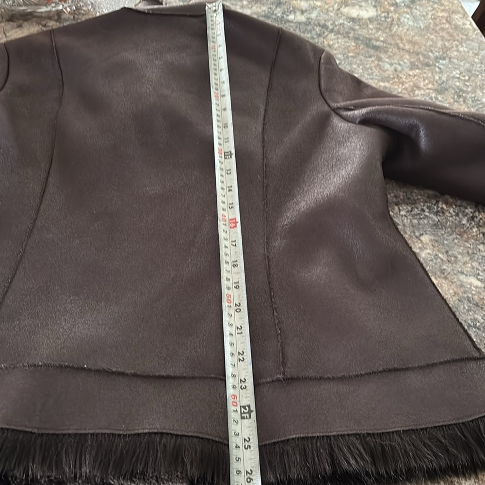 Chocolate brown lined soft zippered jacket has pockets - Picture 11 of 15